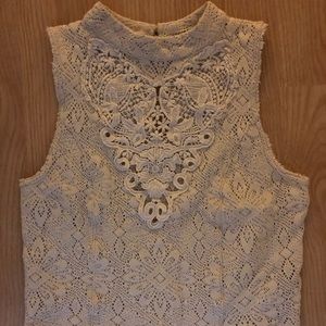 FLASH SALE ✨ Free People crochet crop top